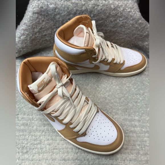 AIR JORDAN 1 RETRO HIGH OG Praline size 9 - Picture 4 of 14